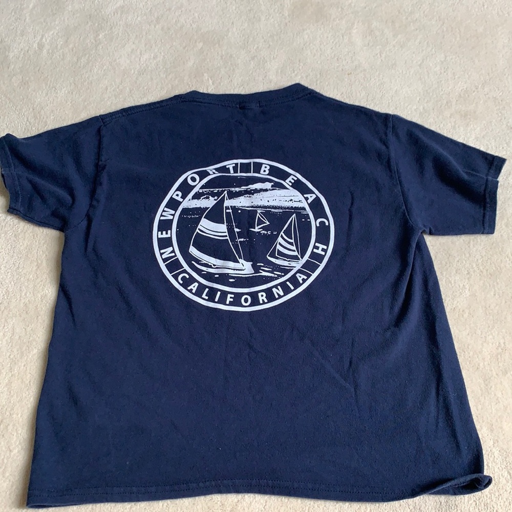 Brandy Melville tshirt